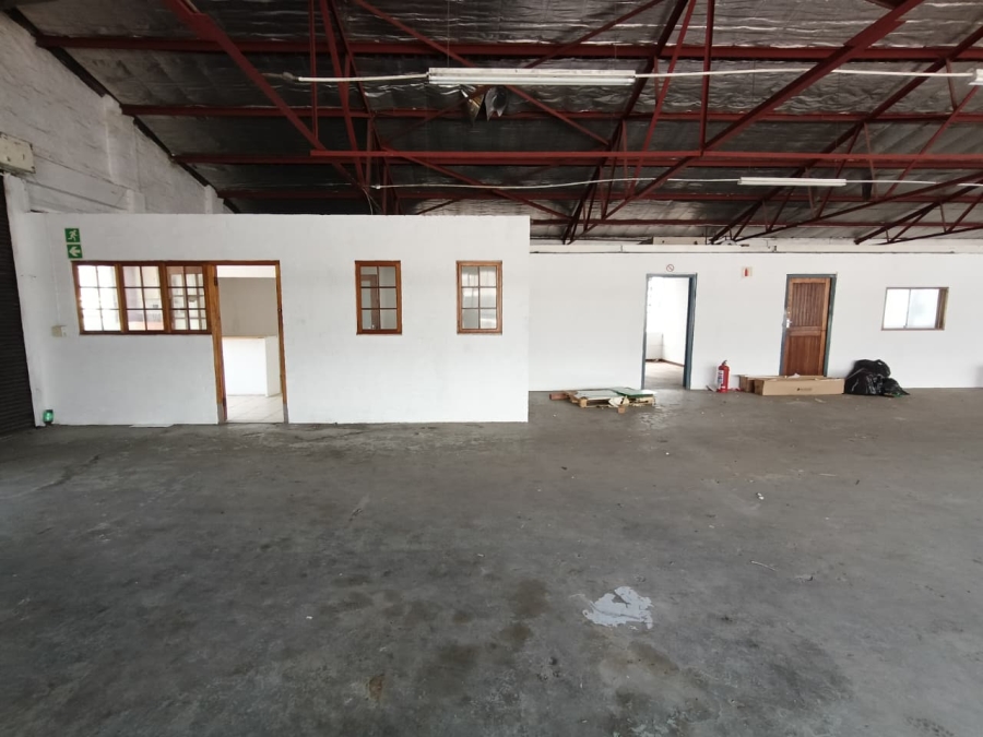 To Let commercial Property for Rent in New Germany KwaZulu-Natal
