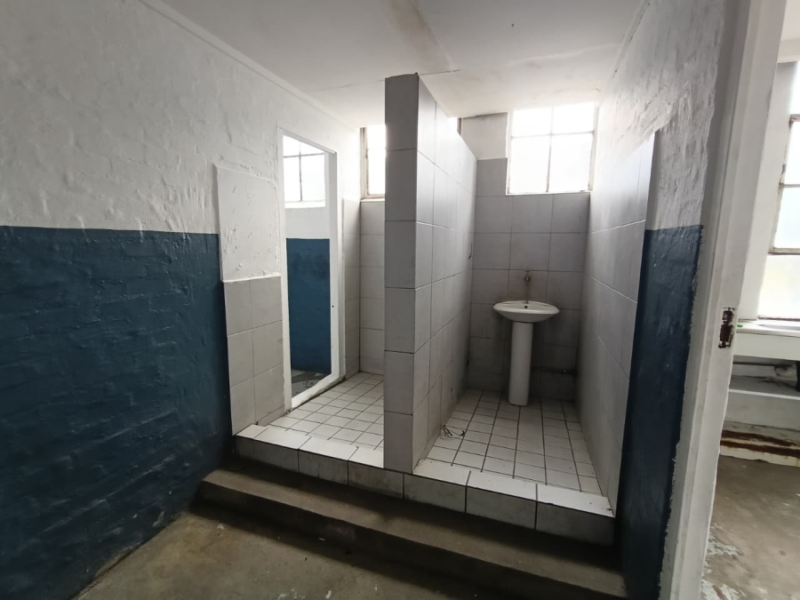 To Let commercial Property for Rent in New Germany KwaZulu-Natal