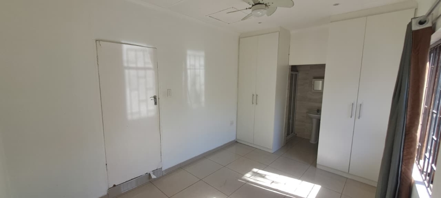 To Let 2 Bedroom Property for Rent in Meer En See KwaZulu-Natal
