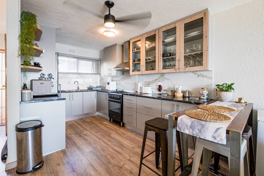 2 Bedroom Property for Sale in Amanzimtoti KwaZulu-Natal