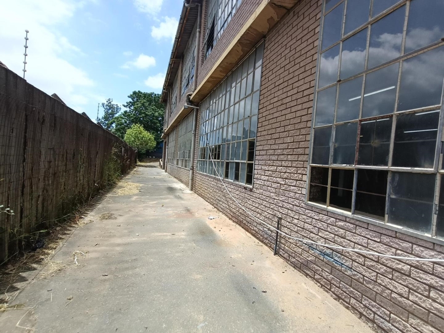 To Let commercial Property for Rent in New Germany KwaZulu-Natal