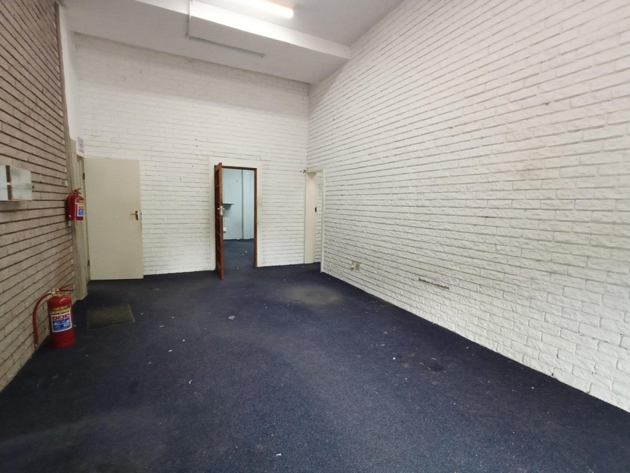 To Let commercial Property for Rent in New Germany KwaZulu-Natal