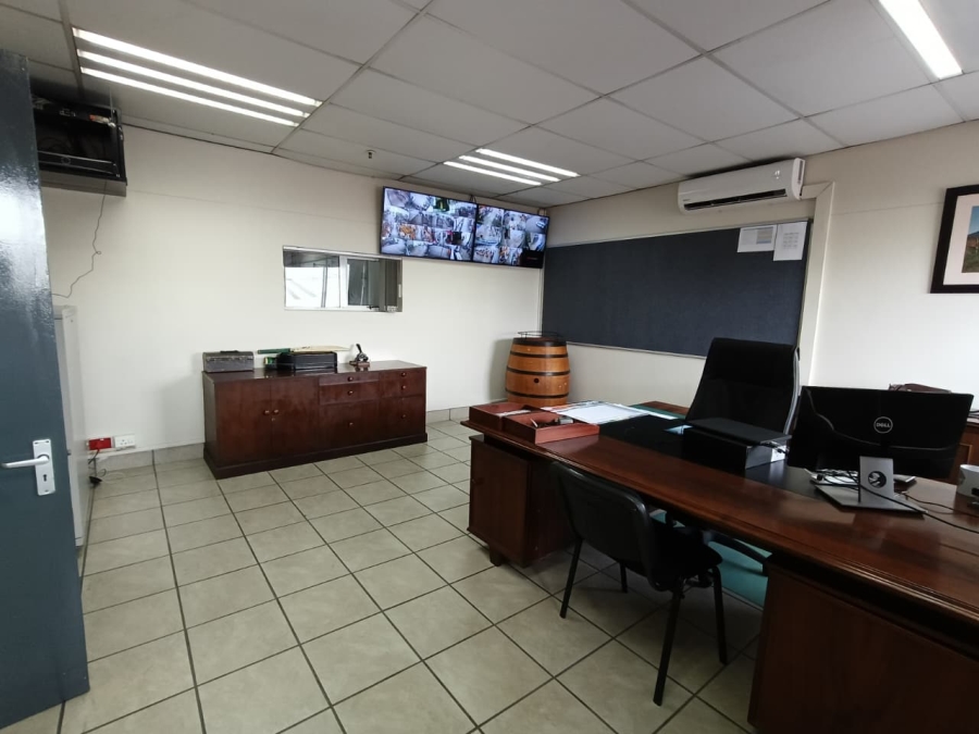 To Let commercial Property for Rent in New Germany KwaZulu-Natal