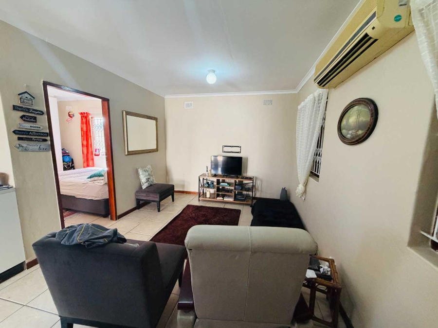 To Let 2 Bedroom Property for Rent in Glen Hills KwaZulu-Natal