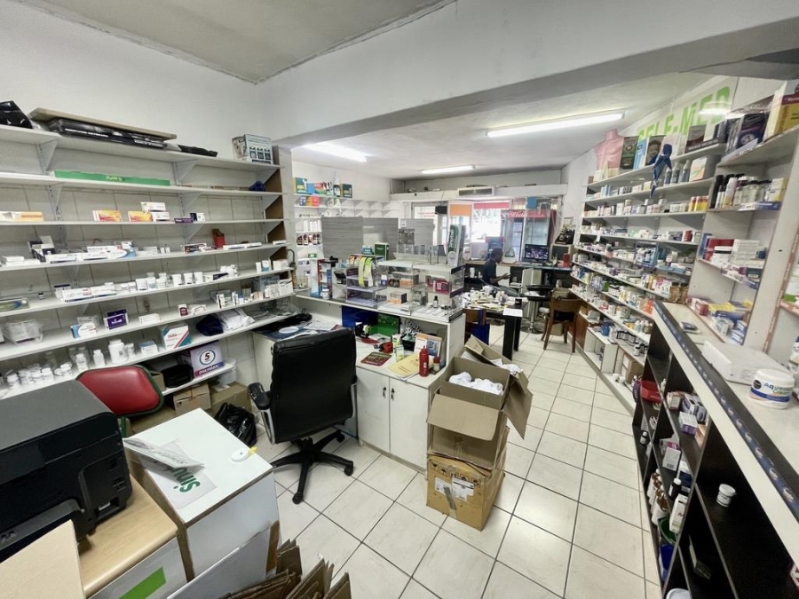 To Let Commercial Property for Rent in Red Hill KwaZulu-Natal