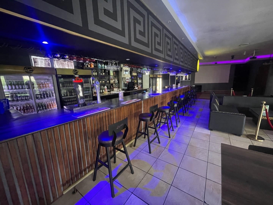 To Let Commercial Property for Rent in Red Hill KwaZulu-Natal