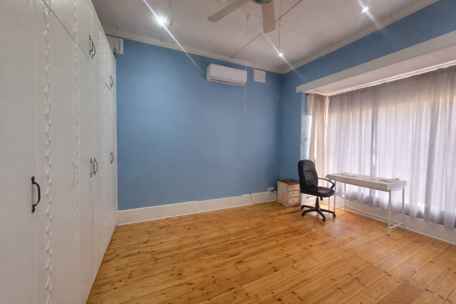 4 Bedroom Property for Sale in Windermere KwaZulu-Natal