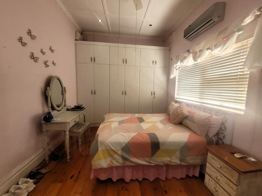 4 Bedroom Property for Sale in Windermere KwaZulu-Natal