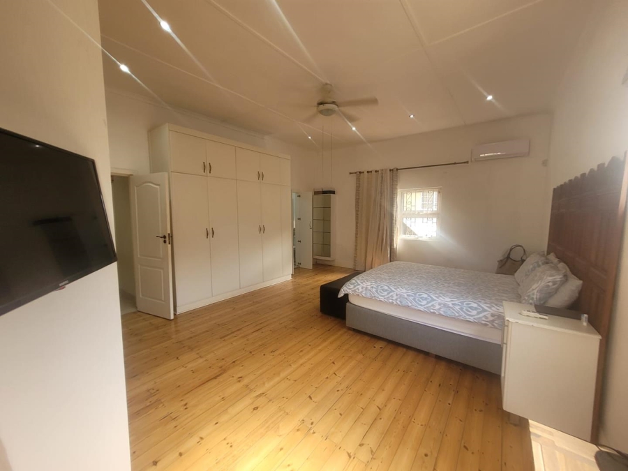 4 Bedroom Property for Sale in Windermere KwaZulu-Natal