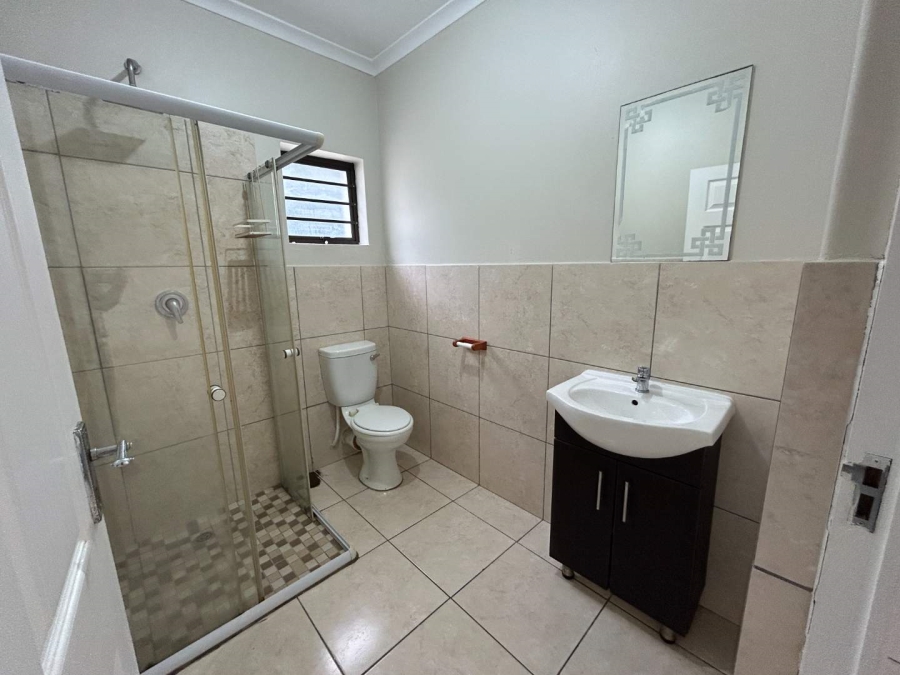 2 Bedroom Property for Sale in Waterfall KwaZulu-Natal