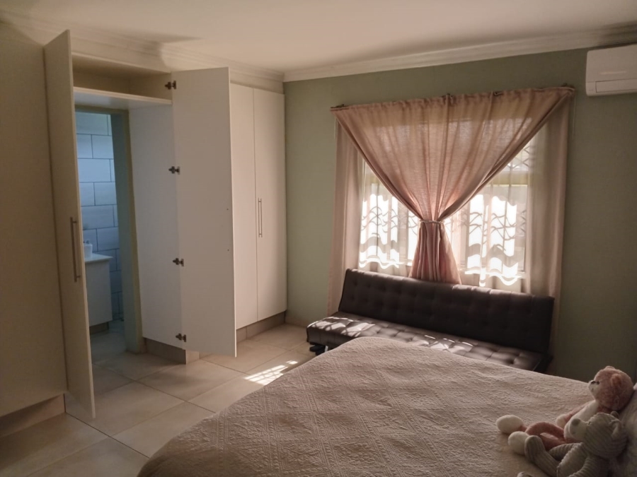 To Let 3 Bedroom Property for Rent in Birdswood KwaZulu-Natal