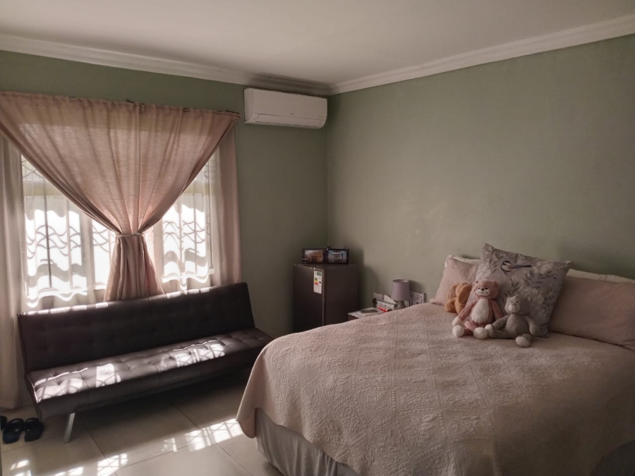 To Let 3 Bedroom Property for Rent in Birdswood KwaZulu-Natal