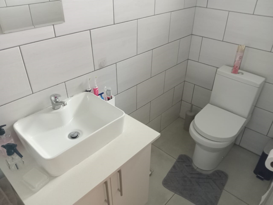 To Let 3 Bedroom Property for Rent in Birdswood KwaZulu-Natal