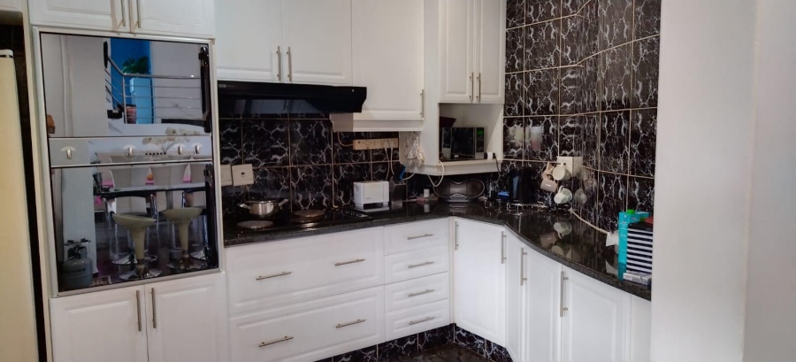 3 Bedroom Property for Sale in La Mercy KwaZulu-Natal