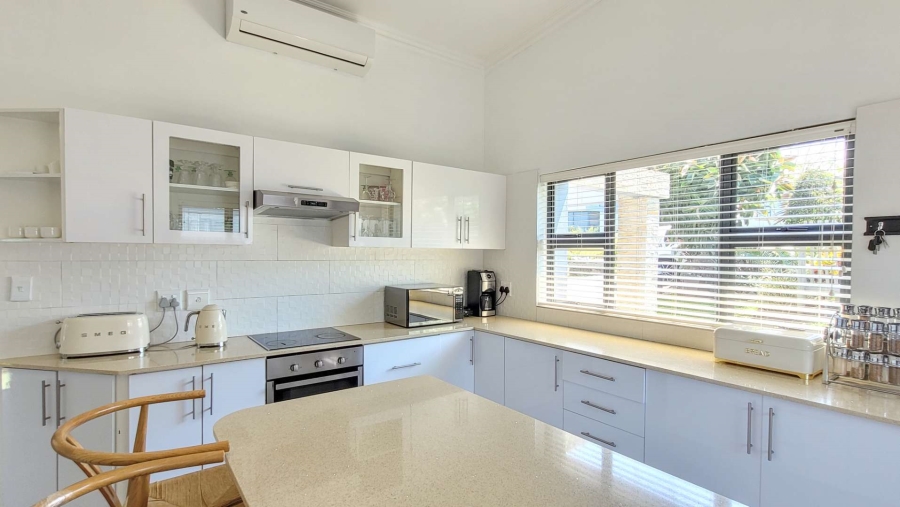 4 Bedroom Property for Sale in Palm Lakes Estate KwaZulu-Natal