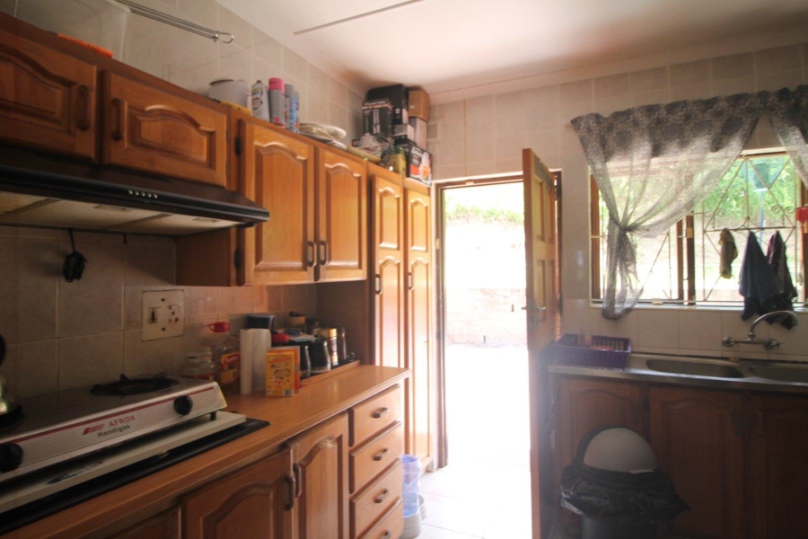 To Let 4 Bedroom Property for Rent in La Mercy KwaZulu-Natal