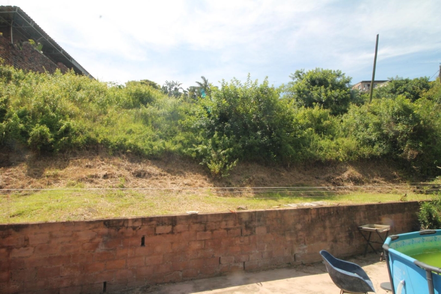 To Let 4 Bedroom Property for Rent in La Mercy KwaZulu-Natal