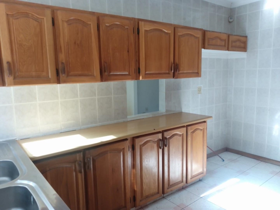 4 Bedroom Property for Sale in La Mercy KwaZulu-Natal