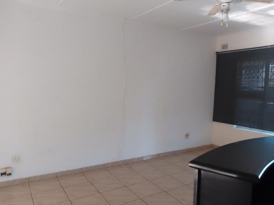 4 Bedroom Property for Sale in La Mercy KwaZulu-Natal