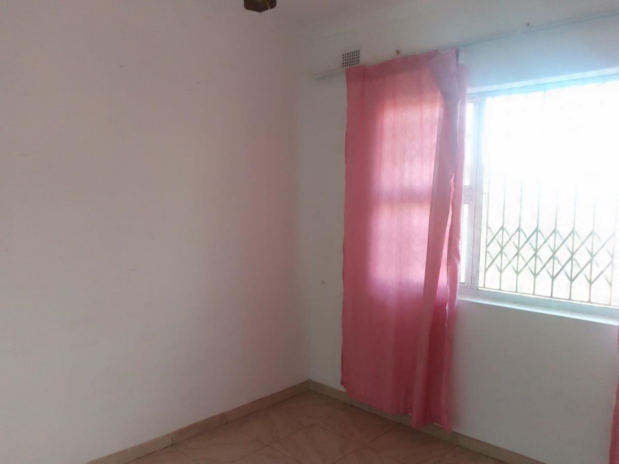 4 Bedroom Property for Sale in La Mercy KwaZulu-Natal