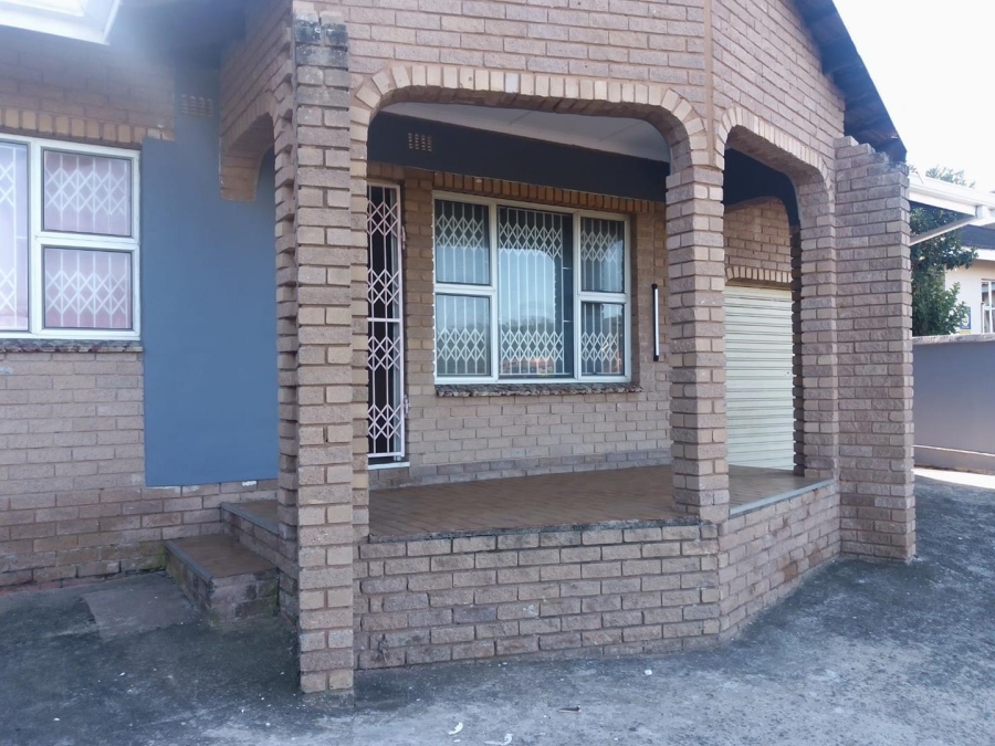 4 Bedroom Property for Sale in La Mercy KwaZulu-Natal