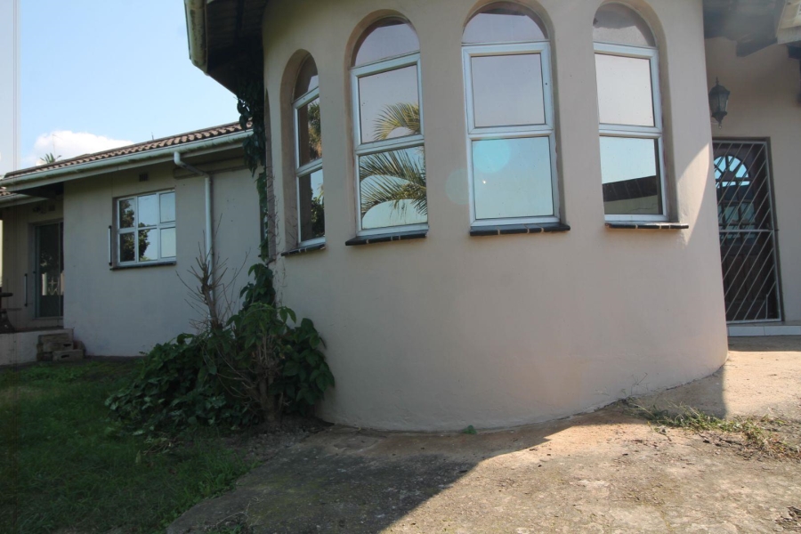 4 Bedroom Property for Sale in La Mercy KwaZulu-Natal