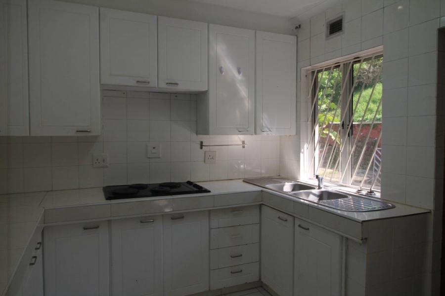 To Let 4 Bedroom Property for Rent in La Mercy KwaZulu-Natal