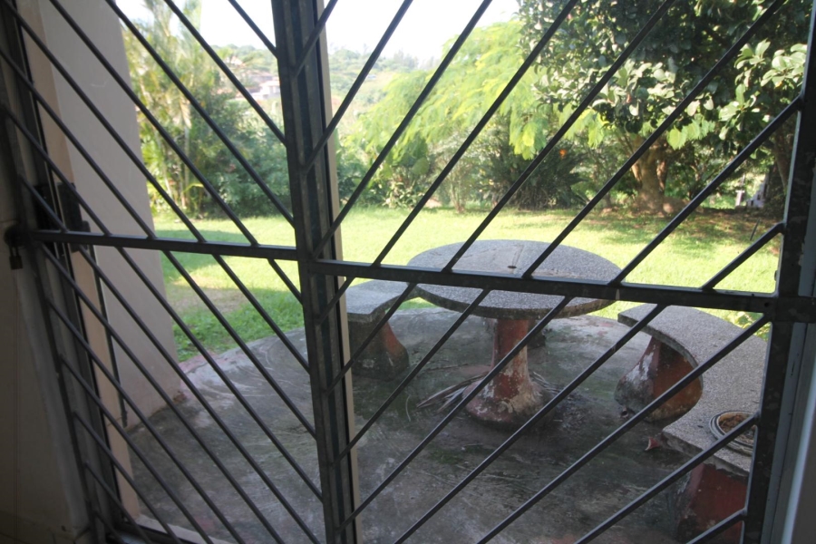 To Let 4 Bedroom Property for Rent in La Mercy KwaZulu-Natal