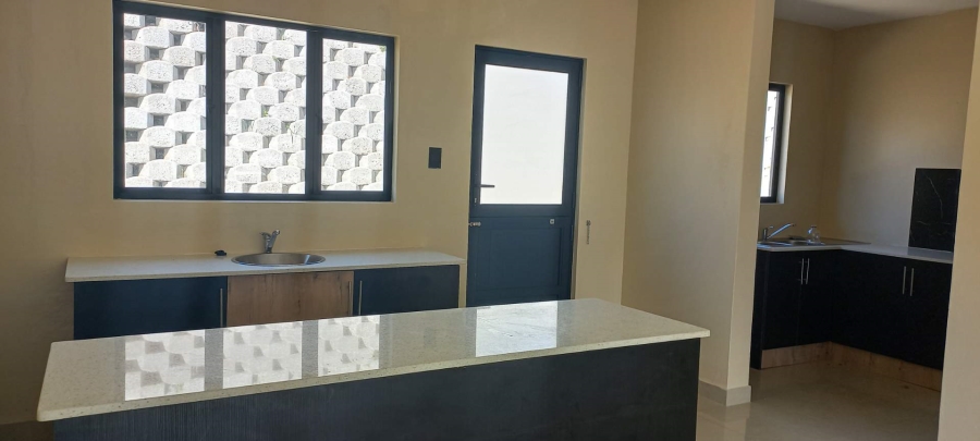 To Let 3 Bedroom Property for Rent in Mount Moreland KwaZulu-Natal