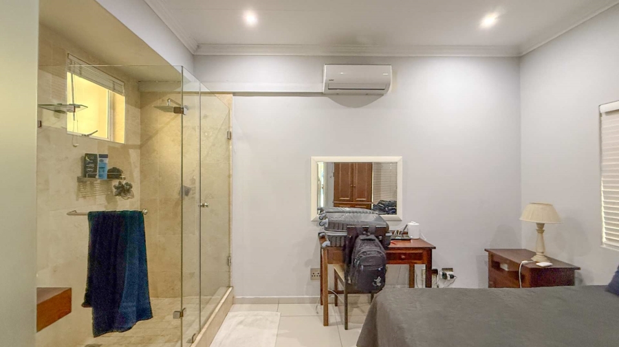 4 Bedroom Property for Sale in Meer En See KwaZulu-Natal