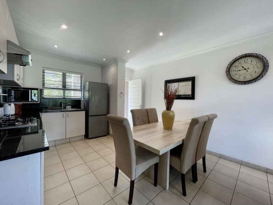 To Let 2 Bedroom Property for Rent in Shakas Rock KwaZulu-Natal