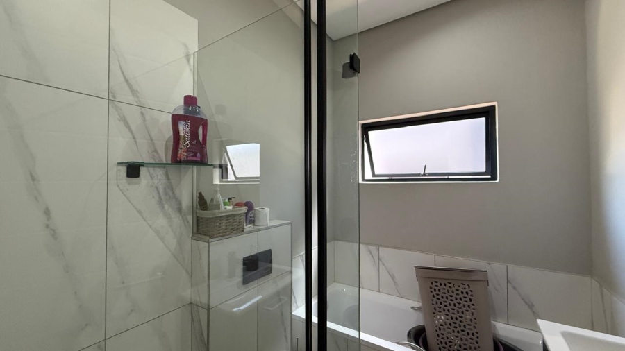 3 Bedroom Property for Sale in Palm Lakes Estate KwaZulu-Natal