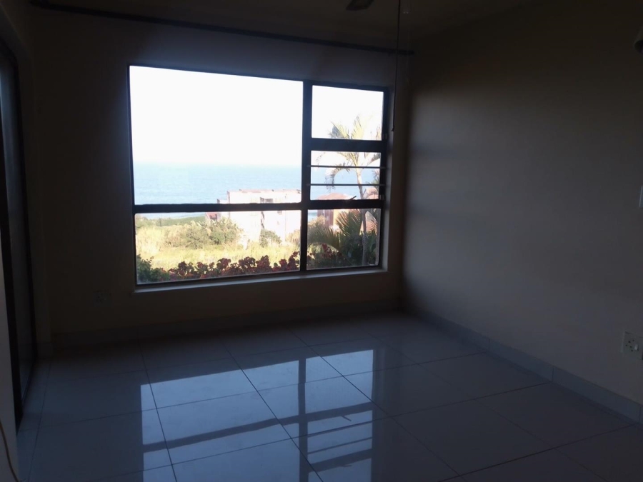 5 Bedroom Property for Sale in La Mercy KwaZulu-Natal