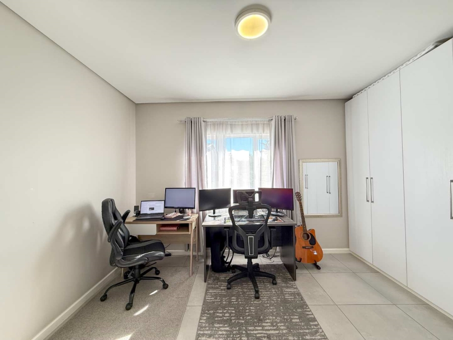 2 Bedroom Property for Sale in Manor Estates KwaZulu-Natal