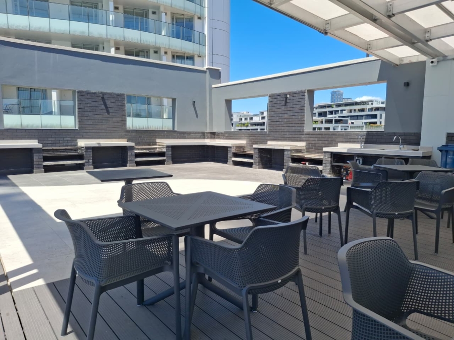 To Let 1 Bedroom Property for Rent in Umhlanga KwaZulu-Natal