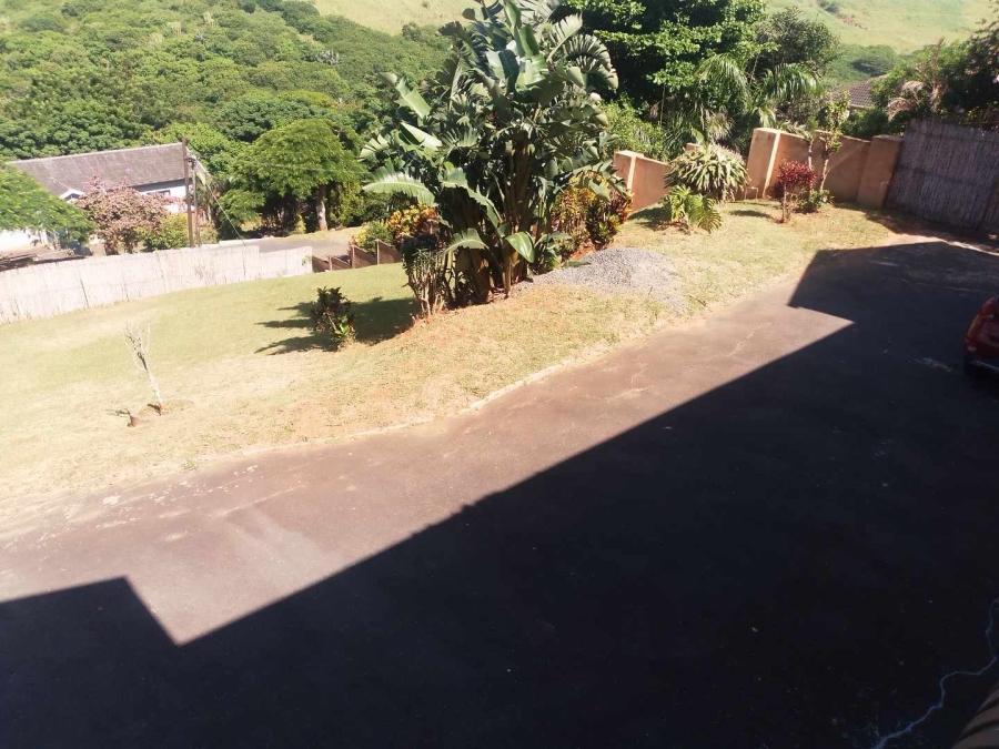 To Let 4 Bedroom Property for Rent in La Mercy KwaZulu-Natal