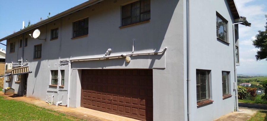 To Let 4 Bedroom Property for Rent in La Mercy KwaZulu-Natal
