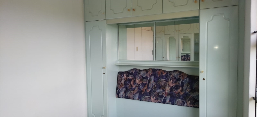 To Let 4 Bedroom Property for Rent in La Mercy KwaZulu-Natal