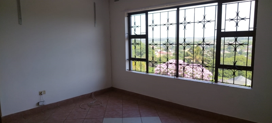 To Let 4 Bedroom Property for Rent in La Mercy KwaZulu-Natal