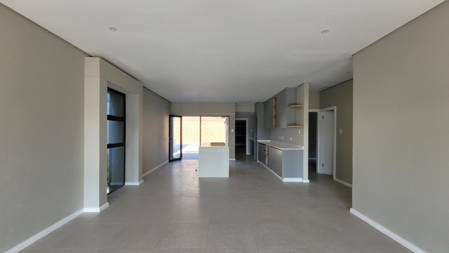 To Let 3 Bedroom Property for Rent in Palm Lakes Estate KwaZulu-Natal