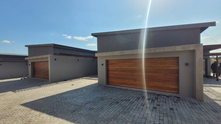To Let 3 Bedroom Property for Rent in Palm Lakes Estate KwaZulu-Natal