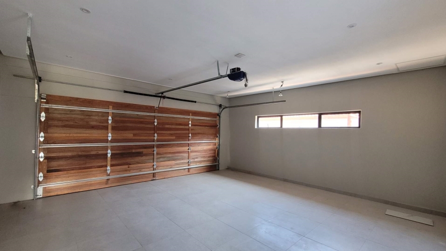 To Let 3 Bedroom Property for Rent in Palm Lakes Estate KwaZulu-Natal