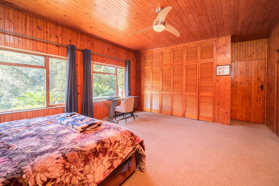 9 Bedroom Property for Sale in Waterfall KwaZulu-Natal