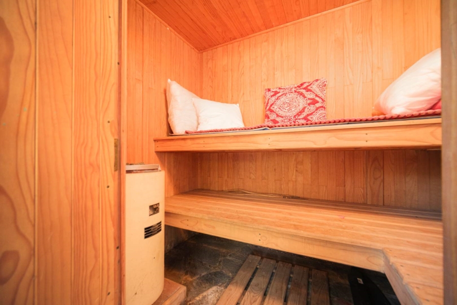 9 Bedroom Property for Sale in Waterfall KwaZulu-Natal