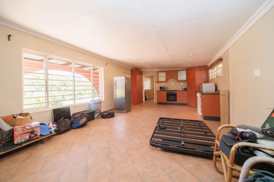 9 Bedroom Property for Sale in Waterfall KwaZulu-Natal
