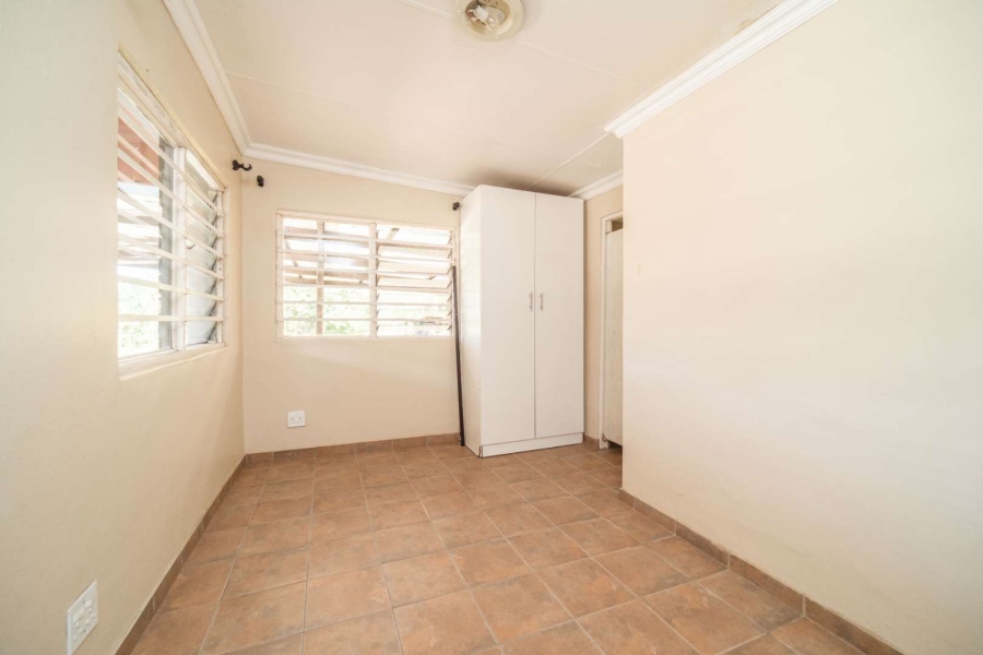 9 Bedroom Property for Sale in Waterfall KwaZulu-Natal