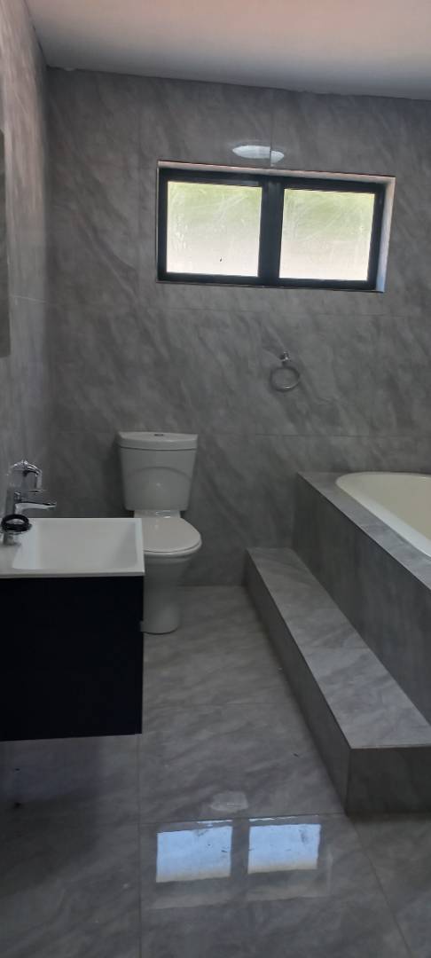 To Let 2 Bedroom Property for Rent in Mount Moreland KwaZulu-Natal