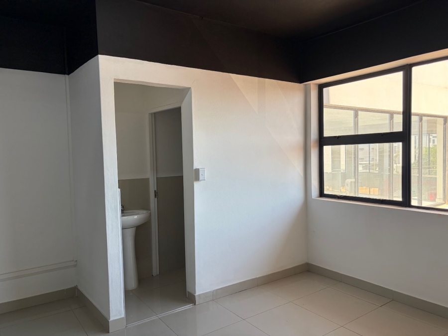 To Let Commercial Property for Rent in Ballito KwaZulu-Natal