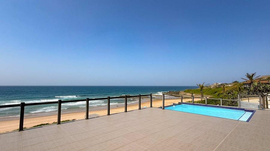 6 Bedroom Property for Sale in Tinley Manor KwaZulu-Natal