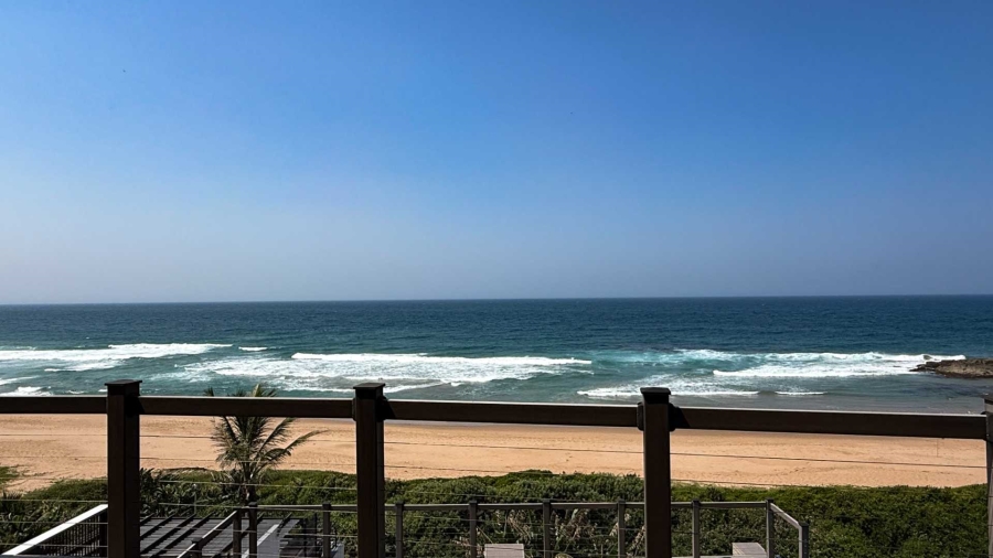 6 Bedroom Property for Sale in Tinley Manor KwaZulu-Natal